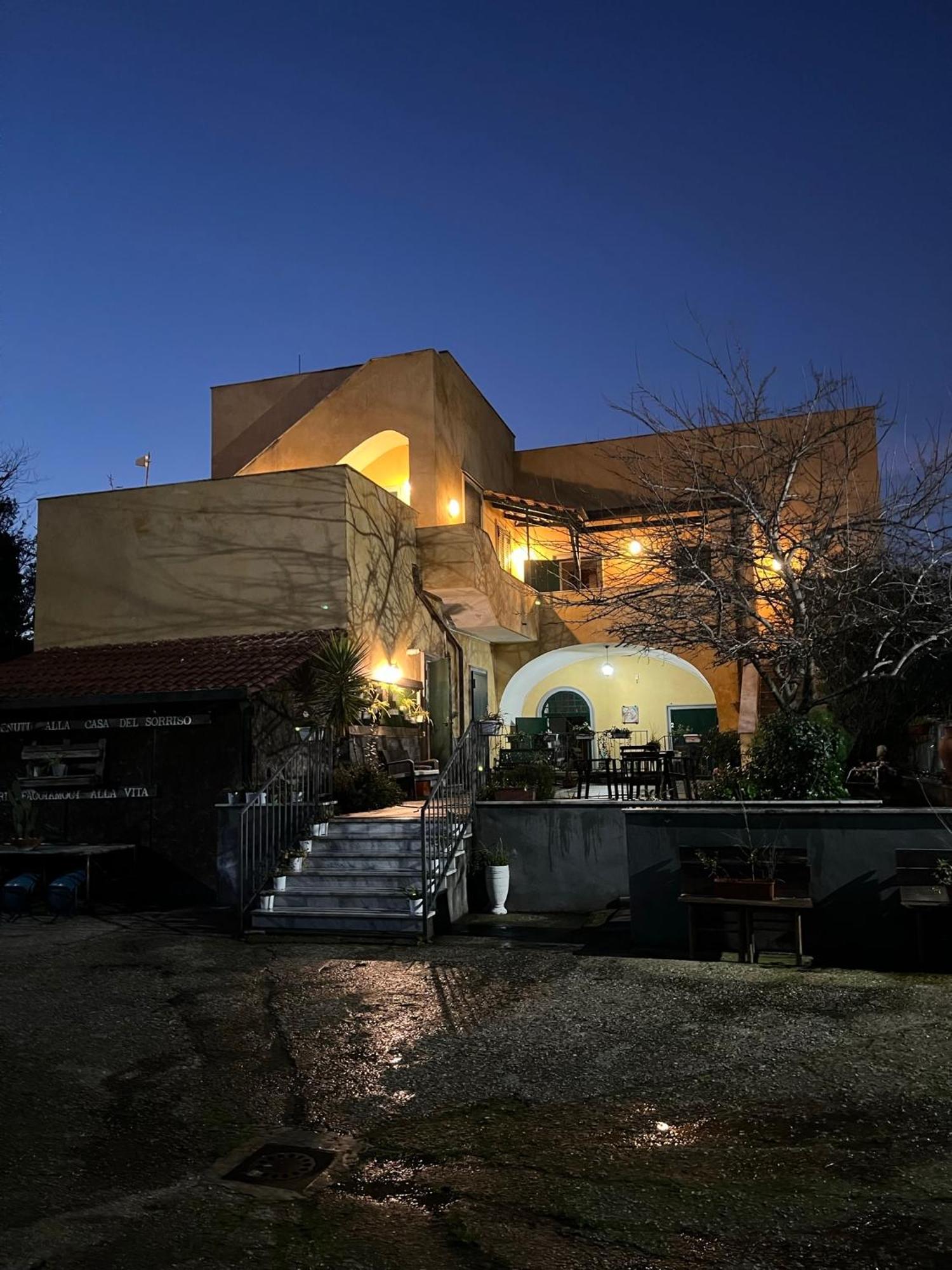 Casa Del Sorriso Hotell Neapel Exteriör bild